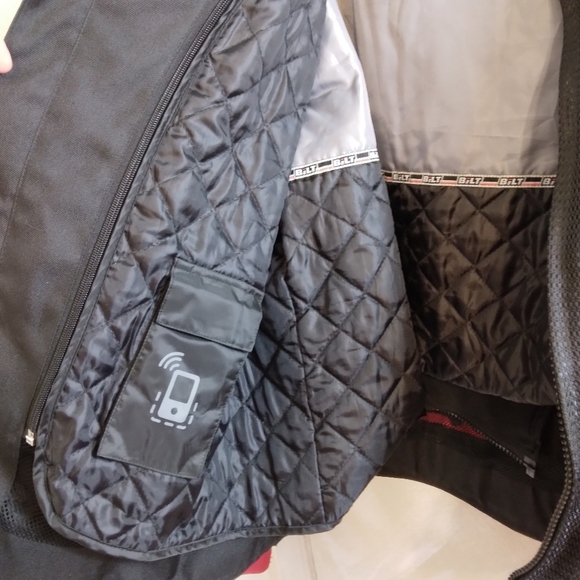 2X Bilt BLM 9 Motorcycle Jacket Padded Red Black White Zip out liner - Picture 4 of 12